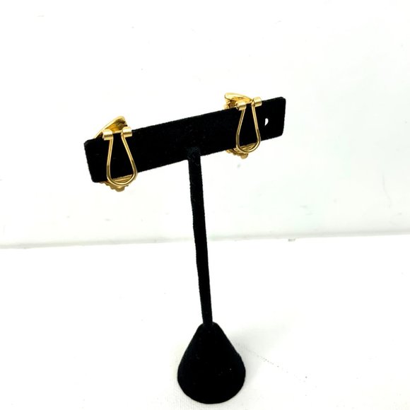 Vintage Liz Claiborne Brushed Gold Shells Clip On Earrings - Picture 16 of 16